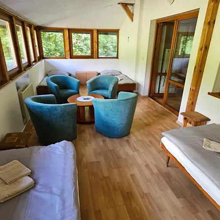 Chalúpka V Rajeckých Apartmán *